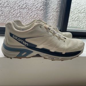 Salomon Size 9 women’s XT Wings 2 White ssense
